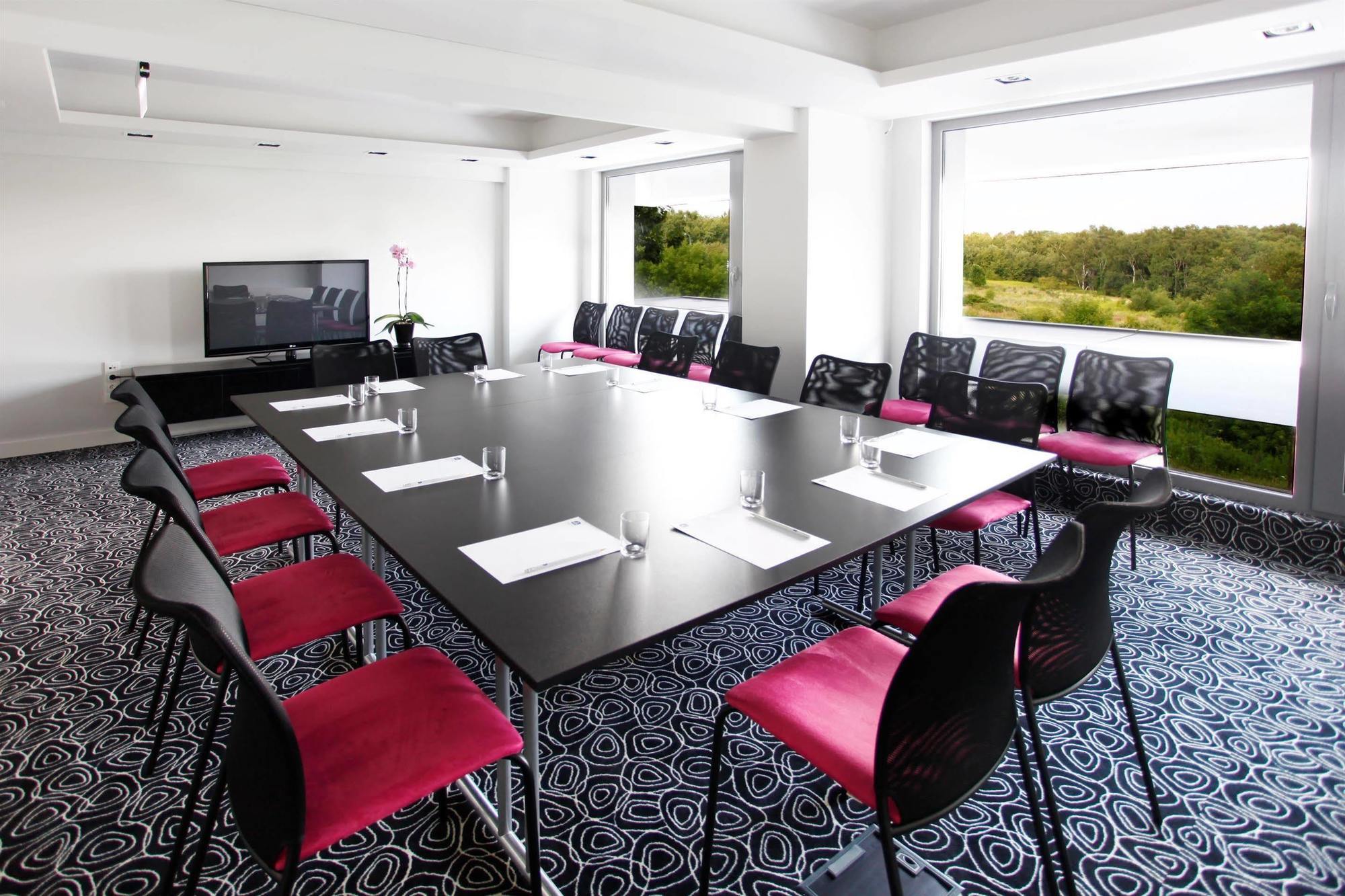 Park By Radisson Katowice Hotel 4*